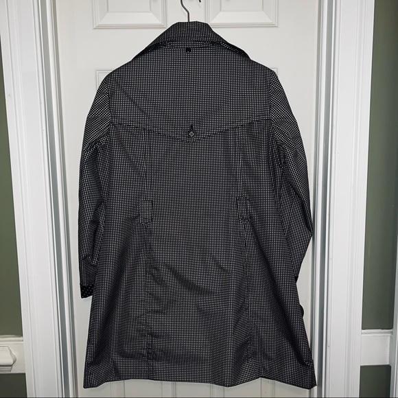 Neyelle Women’s Checkered Jacket - Picture 4 of 7